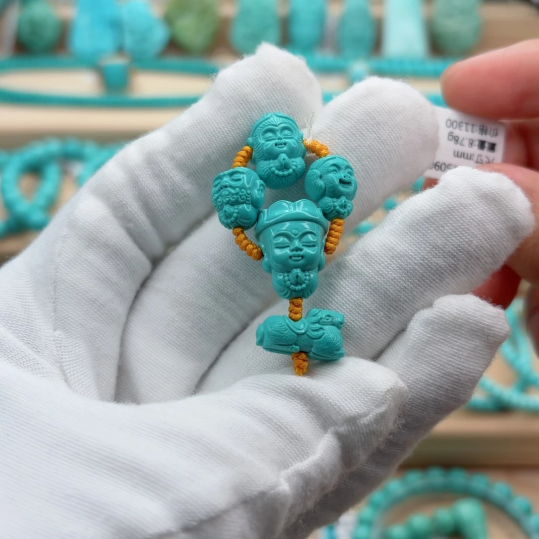 绿松石未镶嵌珠宝奇石