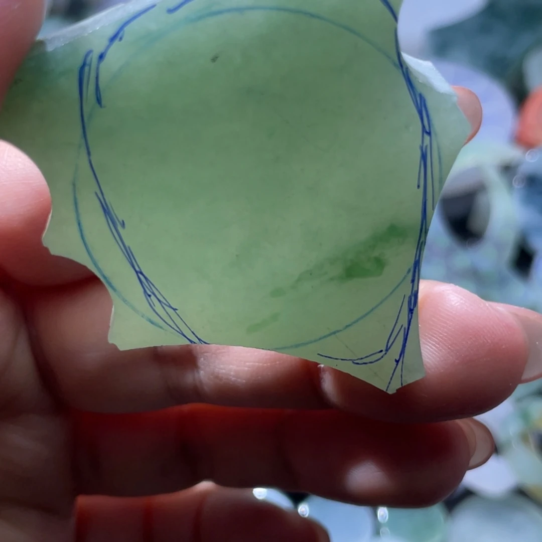 豚***定制翡翠未镶嵌天然翡翠