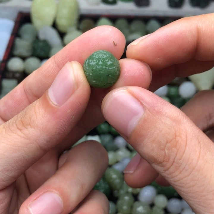 【闪购商品】和田玉未镶嵌颈饰