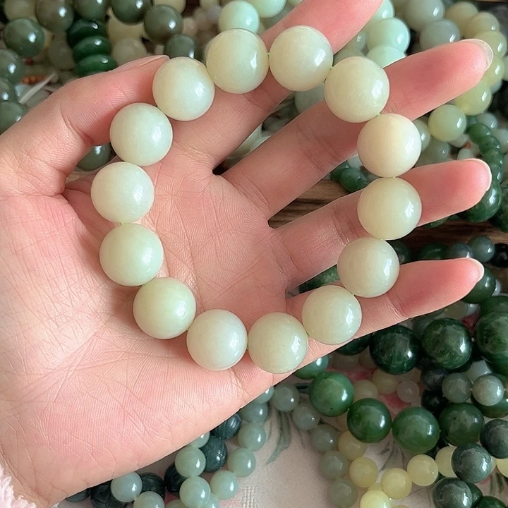 桑***了和田玉（糖玉）未镶嵌手链和田玉