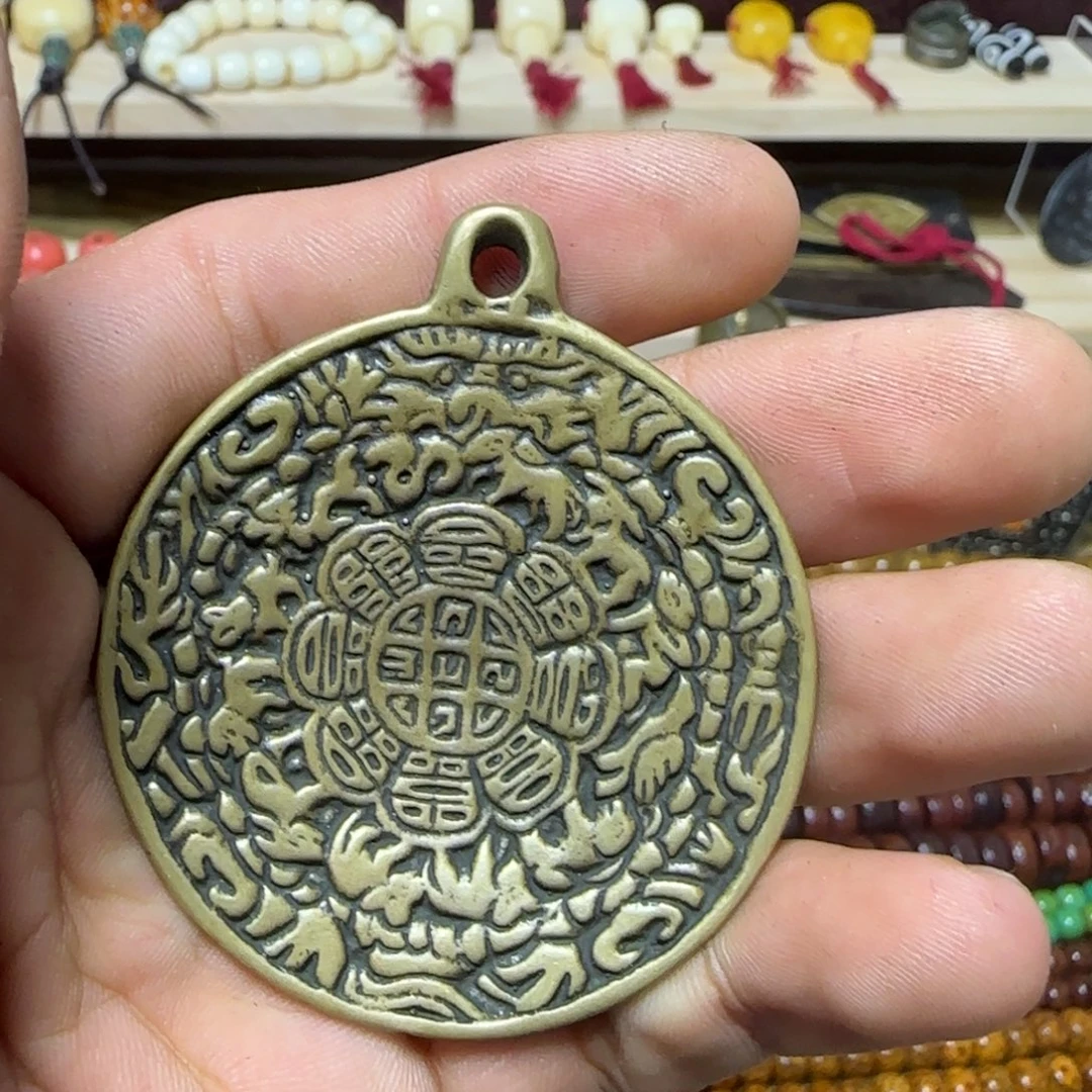 来***吧藏式工艺品叶西直播间