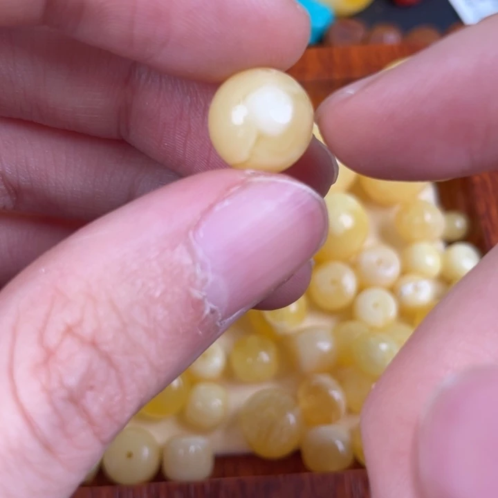 琥珀裸石未镶嵌天然27