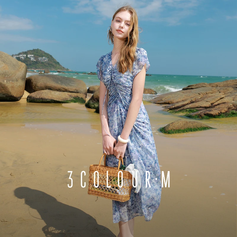 三彩2025夏季新款浪漫碎花裙V领抽绳飘带连衣裙A字裙长裙M