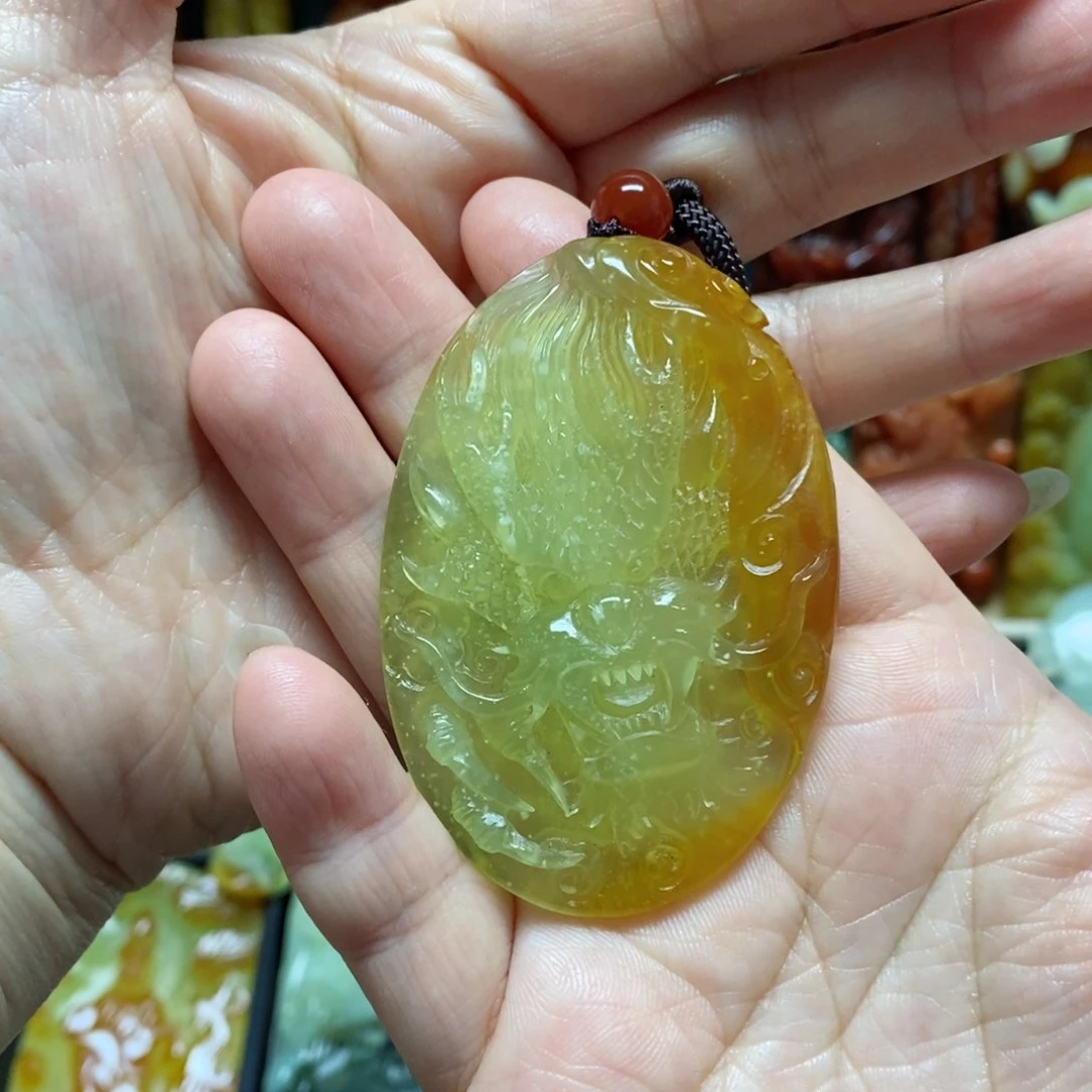 岫玉吊坠(赠链)未镶嵌