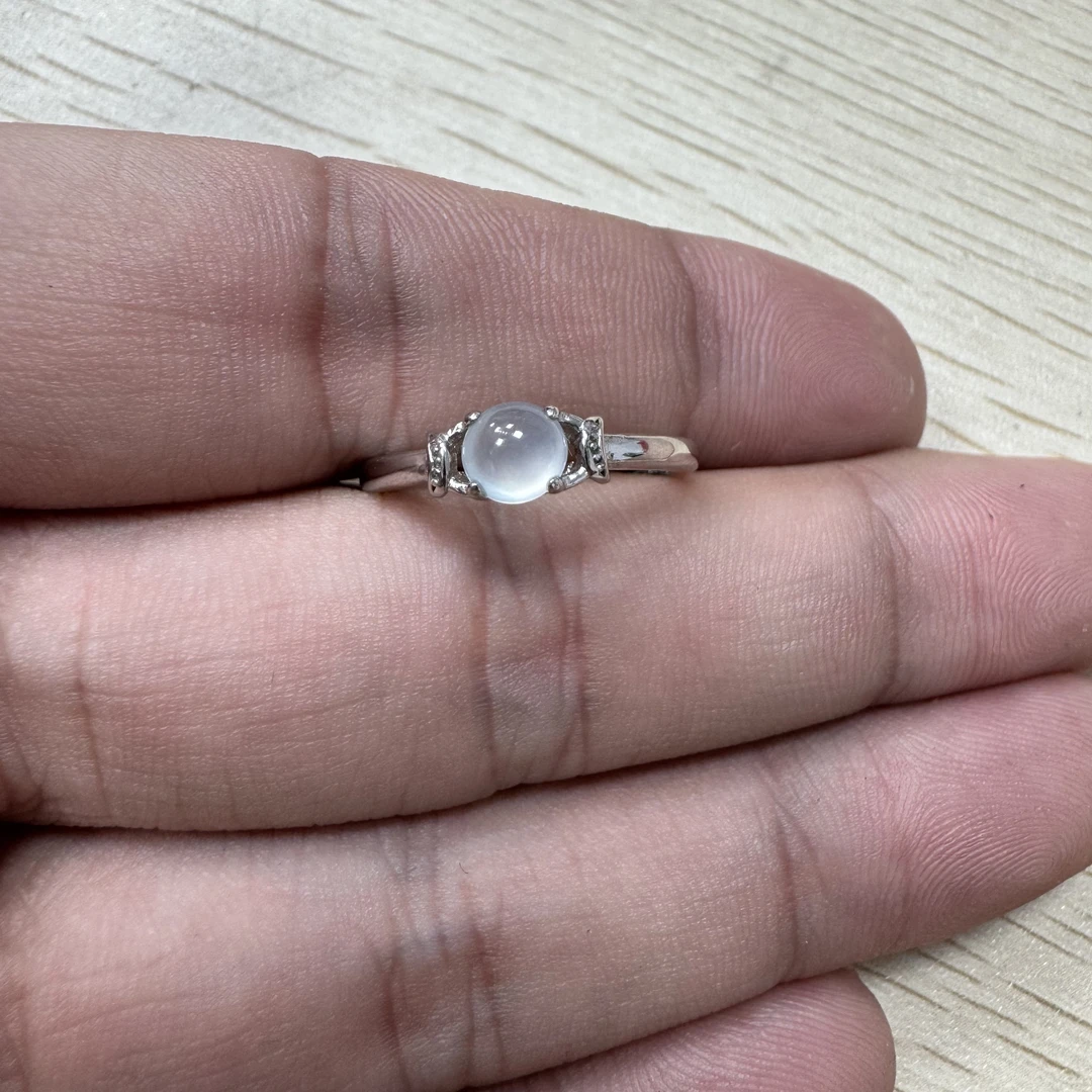 定制翡翠冰透蛋面戒指镶嵌GYL0526