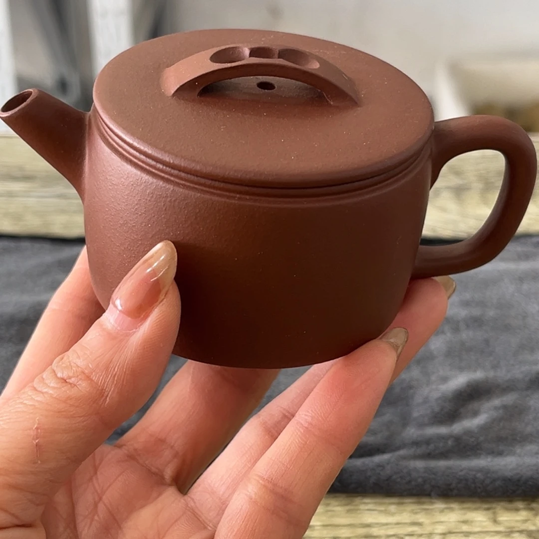 紫砂茶壶微暇………………