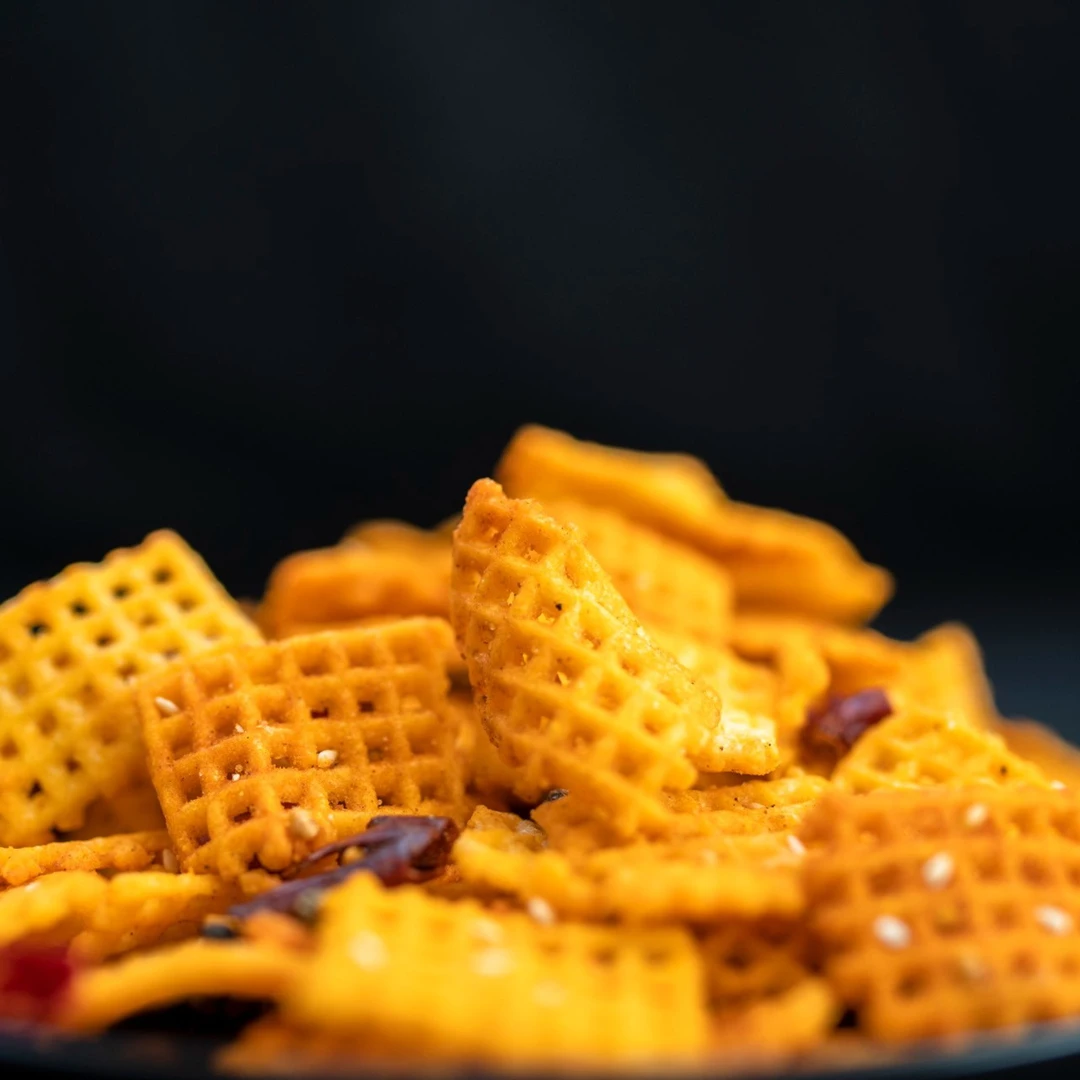 麻辣味馋馋米锅巴网红怀旧休闲零食酥脆好吃解馋小零食