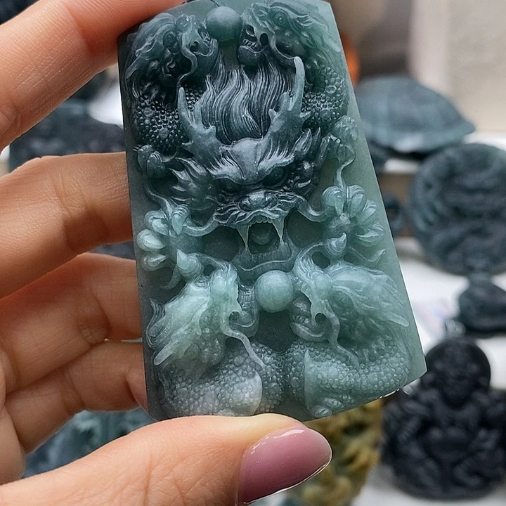 定制翡翠未镶嵌翡翠