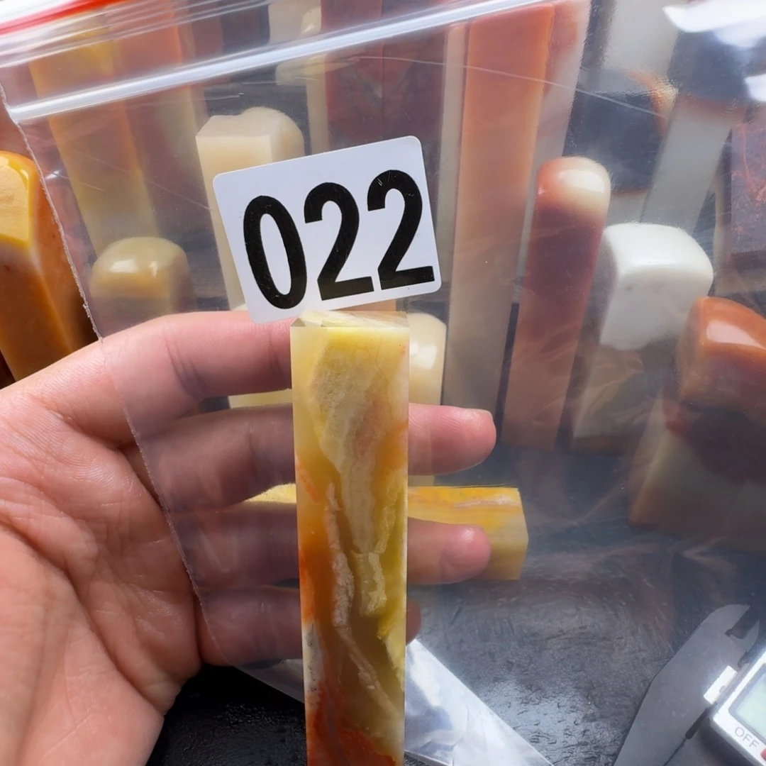 Q***S老挝石hnbnnnjnnnnn