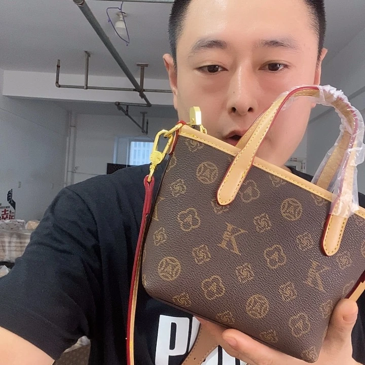 PVC水牛皮（革）牛皮（革）聚酯纤维