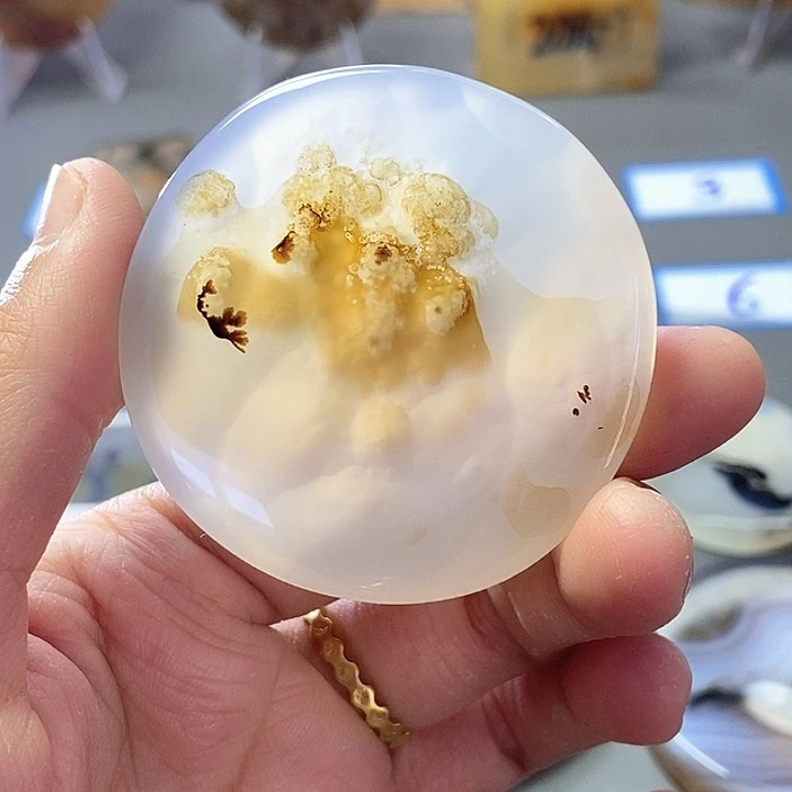 玛瑙/玉髓未镶嵌珠宝半成品