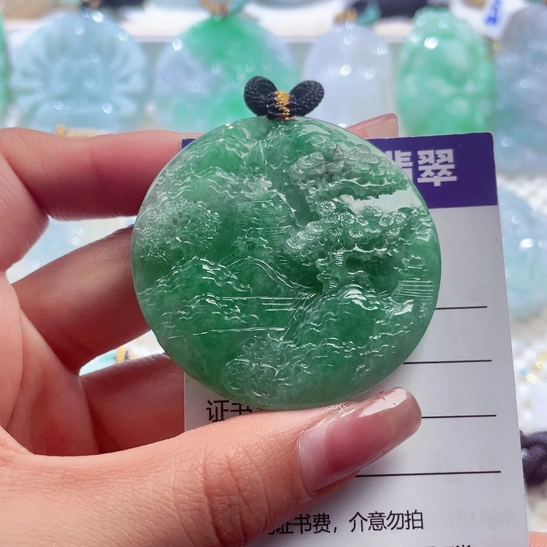 颈饰未镶嵌翡翠山水