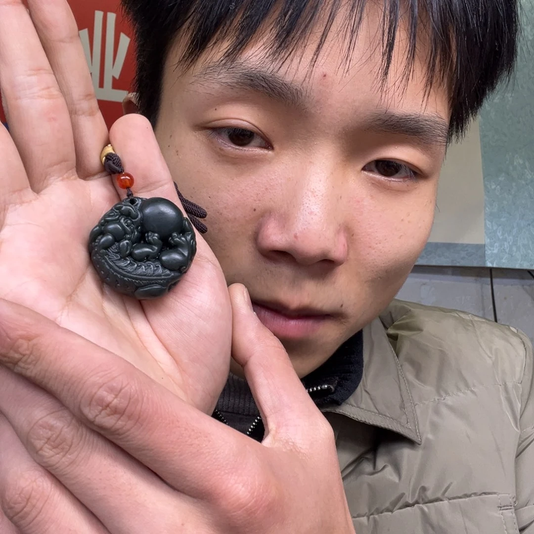 和田玉颈饰未镶嵌多样性新疆黑油青手工貔貅
