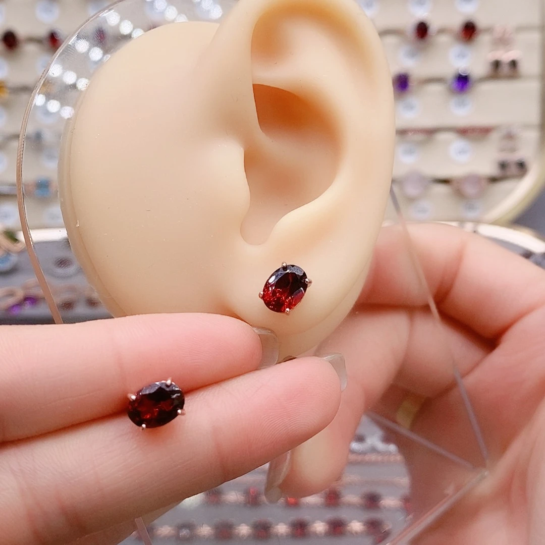 石榴石耳钉银S925镶嵌耳钉