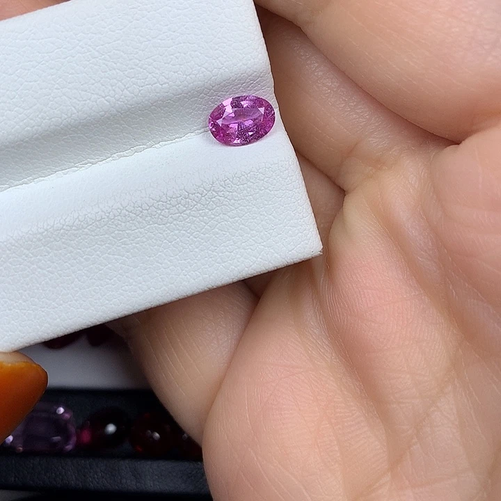 蓝宝石裸石5x7粉蓝宝