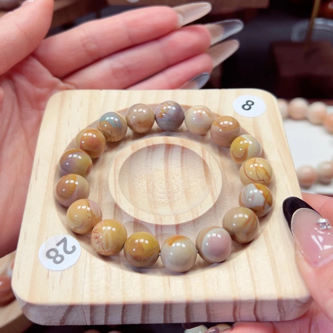 【闪购商品】石英质玉手链未镶嵌金***财80