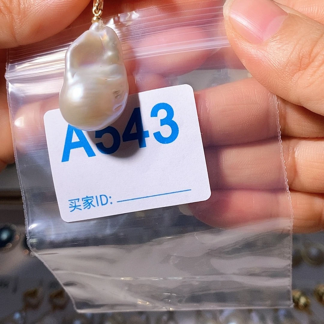 未镶嵌淡水珍珠颈饰