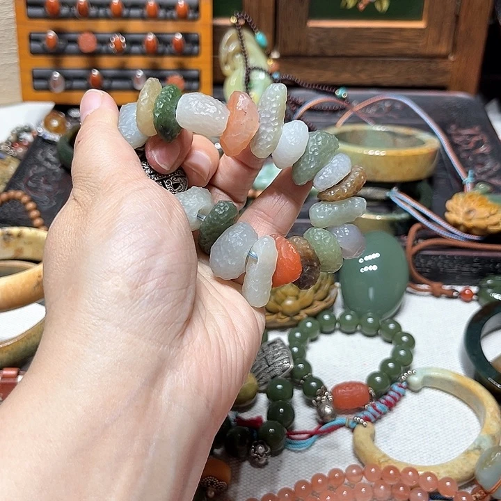 岫岩河磨玉（透闪石质玉）手镯未镶嵌S****n