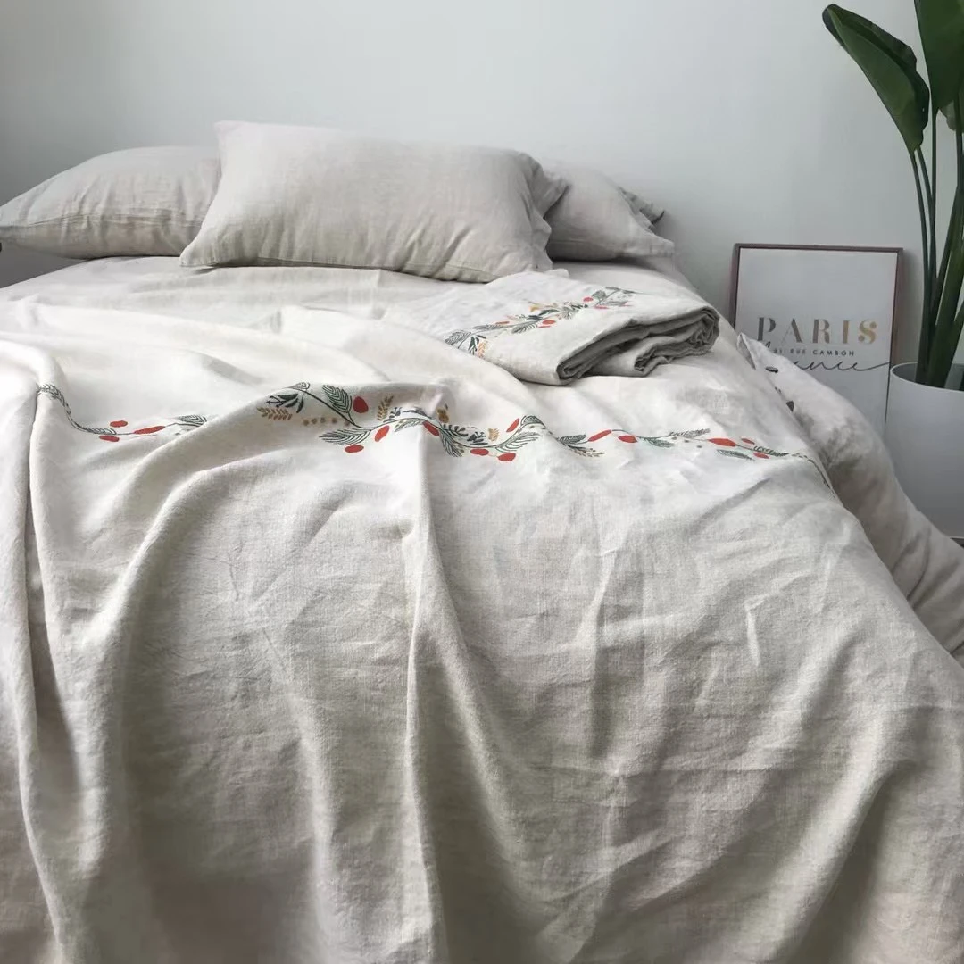 T027本色21支汉麻雨露麻刺绣款四件套小松果