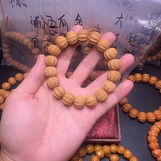 猴头核桃手串大八愣啊啊啊