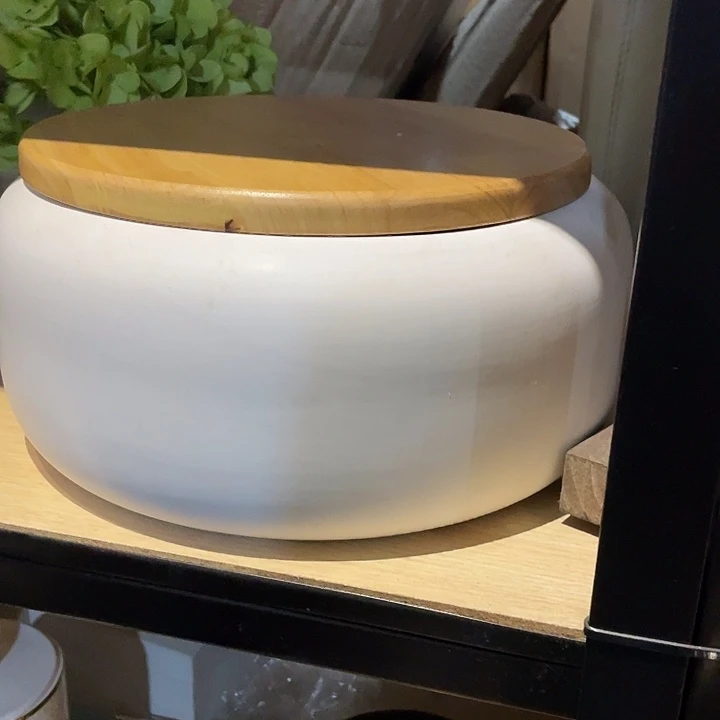 陶瓷花瓶部分（微瑕）