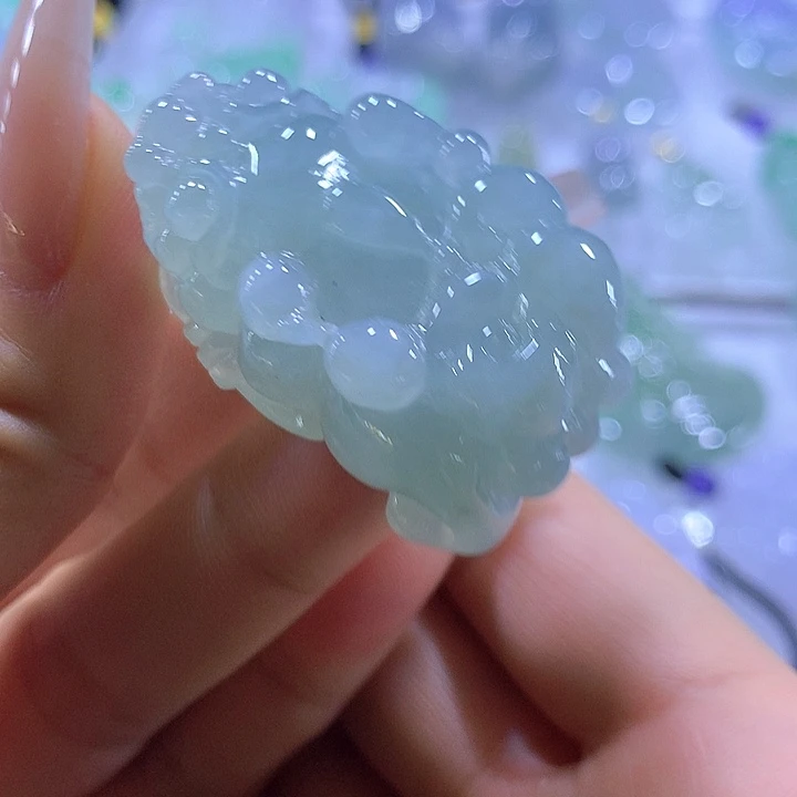 翡翠未镶嵌颈饰天然翡翠A货吊坠