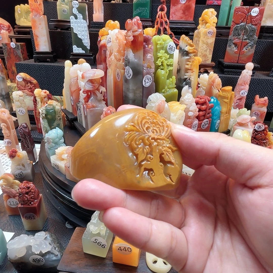 寿山石其他兰花椭圆