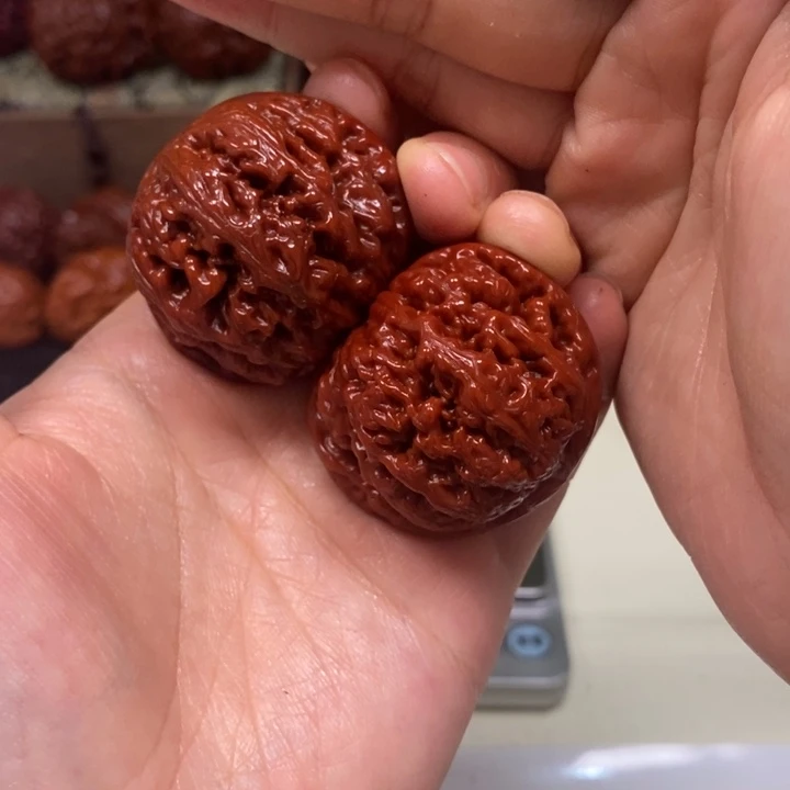 波***王文玩核桃手串粗筋