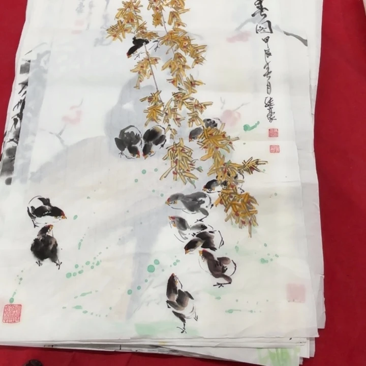 国画花鸟的翅膀是一个