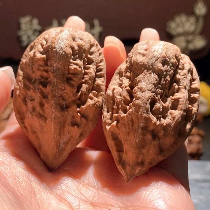 哐***斯吊坠文玩核桃聚核财婉楸100