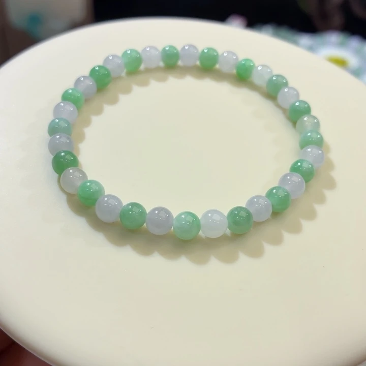 翡翠未镶嵌手链卡5.6福利款