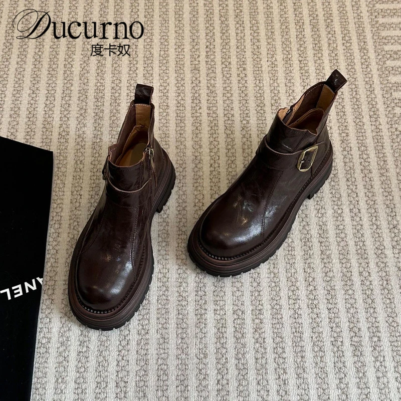 度卡奴真皮厚底侧拉链马丁靴女2025新款秋冬粗跟机车靴皮带扣短靴