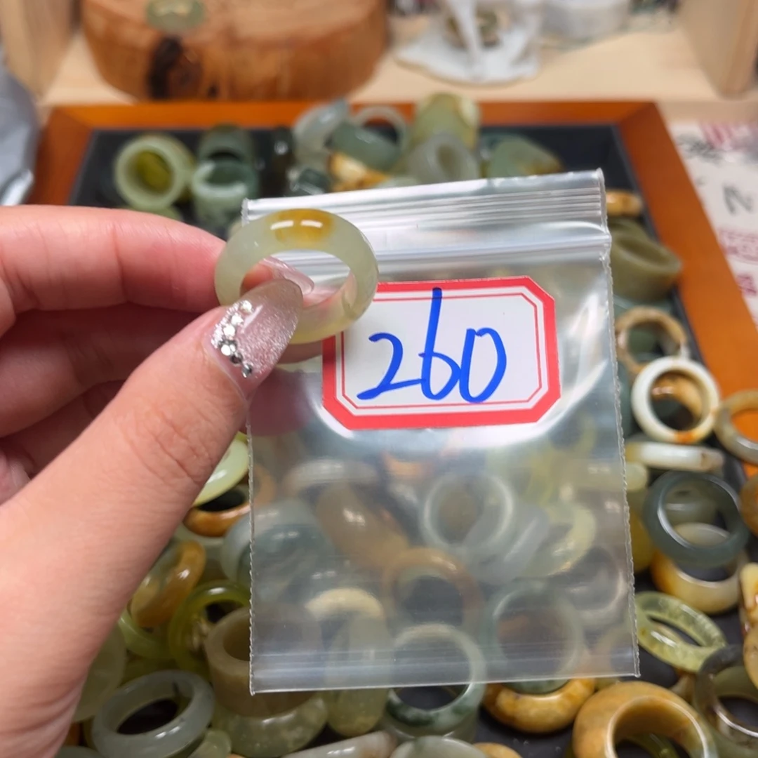 沐***店蛇纹石玉未镶嵌珠宝奇石