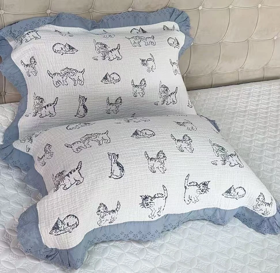 (咪咪猫花边枕巾）纯棉透气吸汗提花工艺纱布枕巾一对