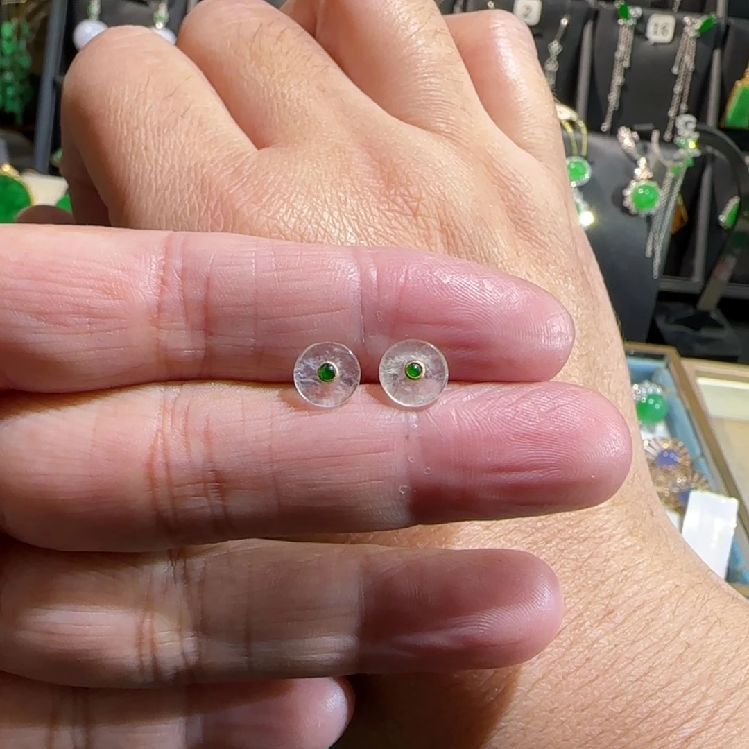 翡翠18K金镶嵌颈饰耳钉