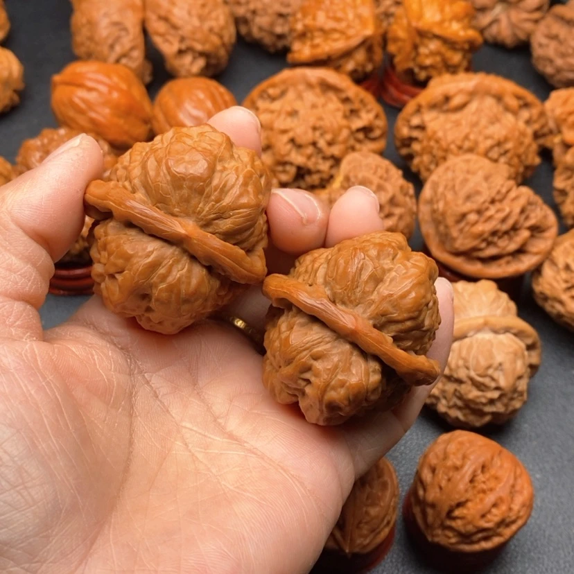 【闪购商品】文玩核桃把件难蛤蟆