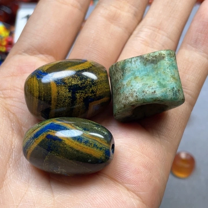 玛瑙/玉髓颈饰未镶嵌_****.