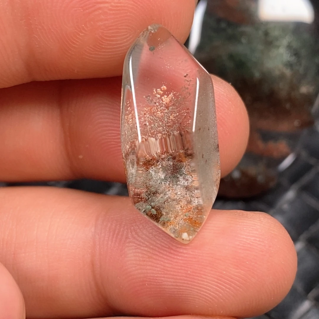 未镶嵌颈饰水晶水晶