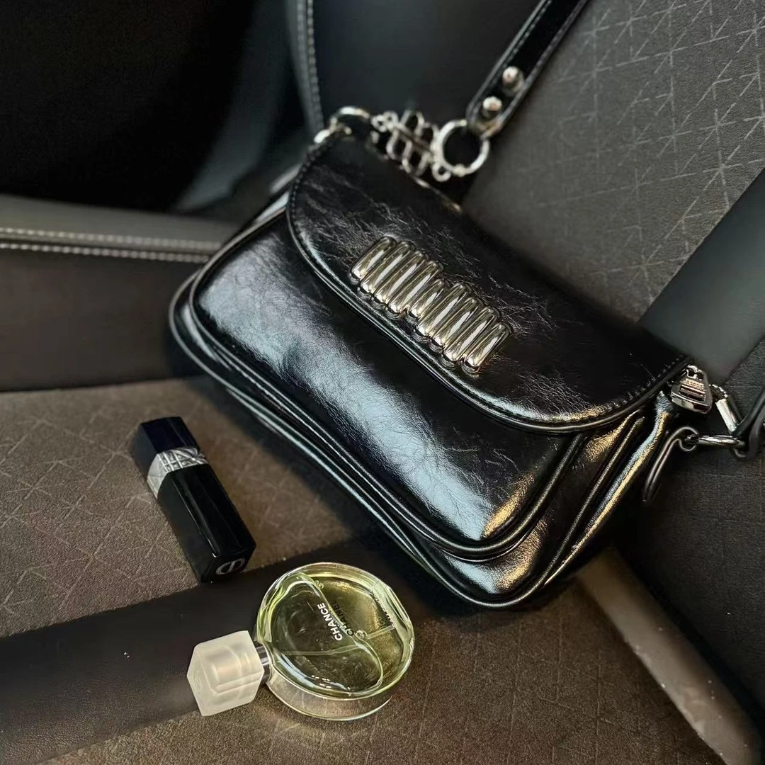 单肩包链条包肩包菱格时尚盒子包女士经典单肩斜跨包白色