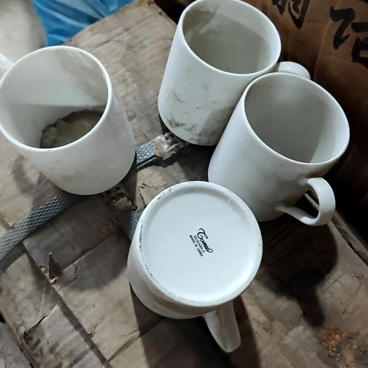 摆件陶瓷盘子碗啥都有