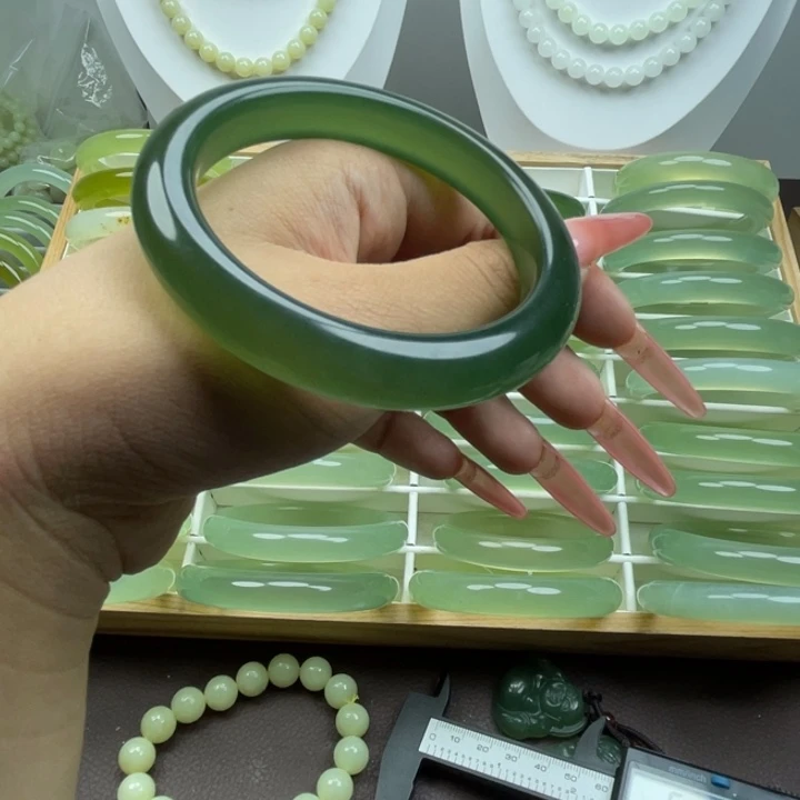 比****蛇纹石玉合金手镯