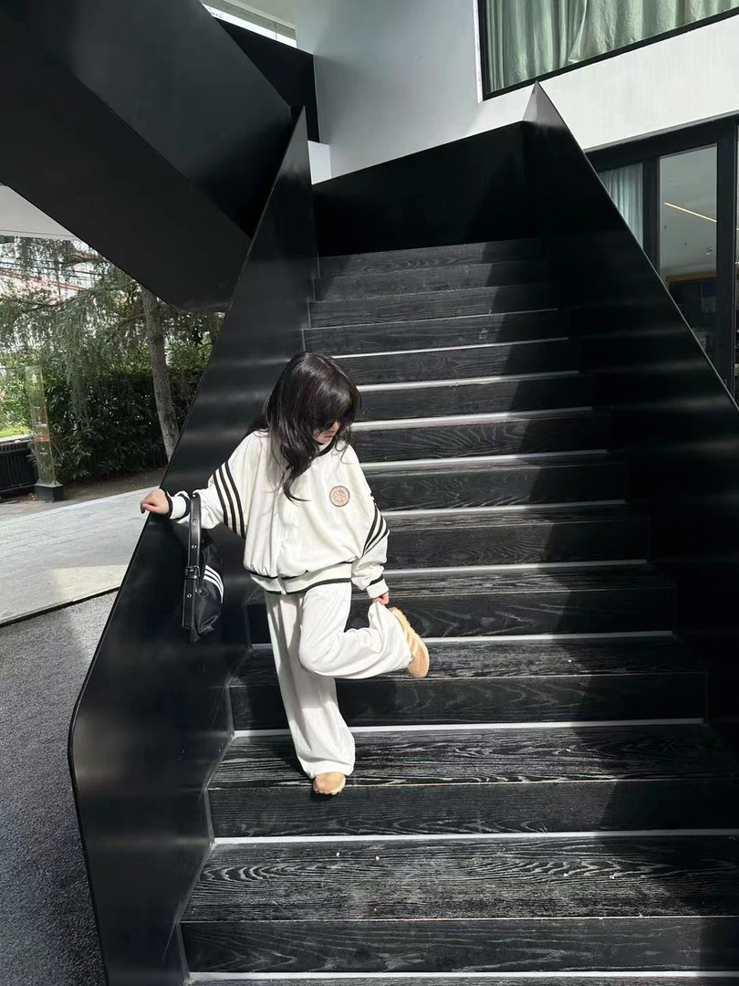卷毛桃2025春休闲运动套装