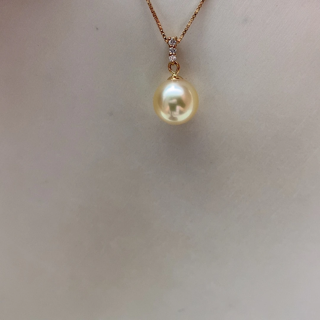 吊坠(赠链)海水珍珠18K金镶嵌9-9.5mm羽皇金