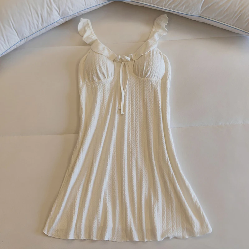 吊带睡裙女款夏季棉质性感纯欲风夏天带胸垫法式小个子奶白色睡衣