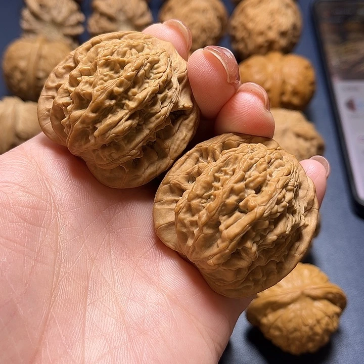吊坠文玩核桃麦虎42