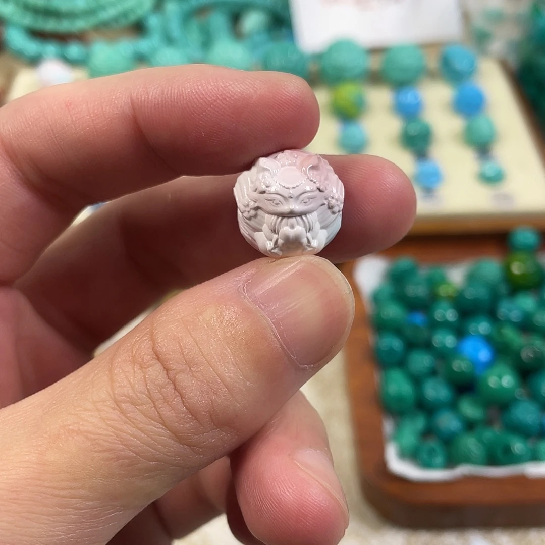 手工雕刻配饰尺寸15