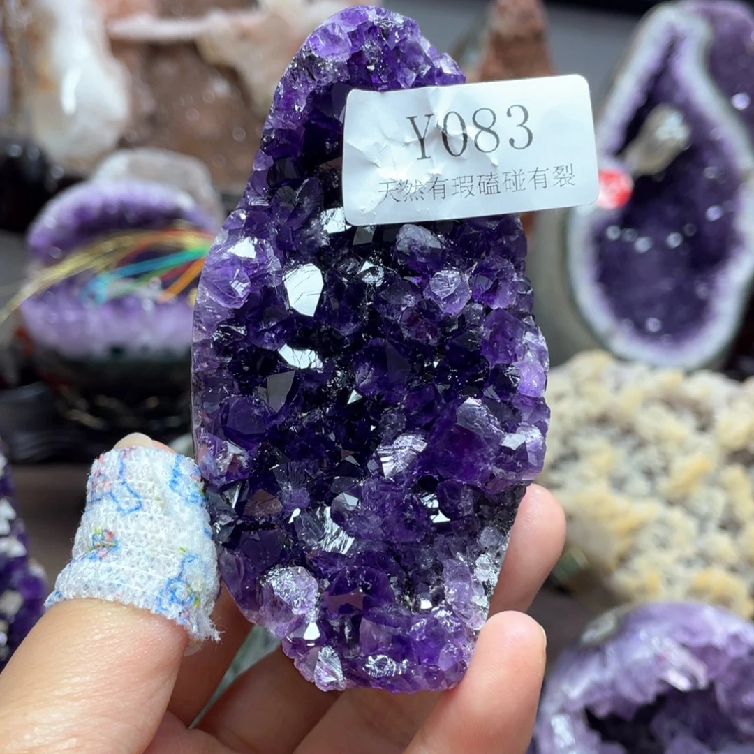 摆件未镶嵌水晶捡漏