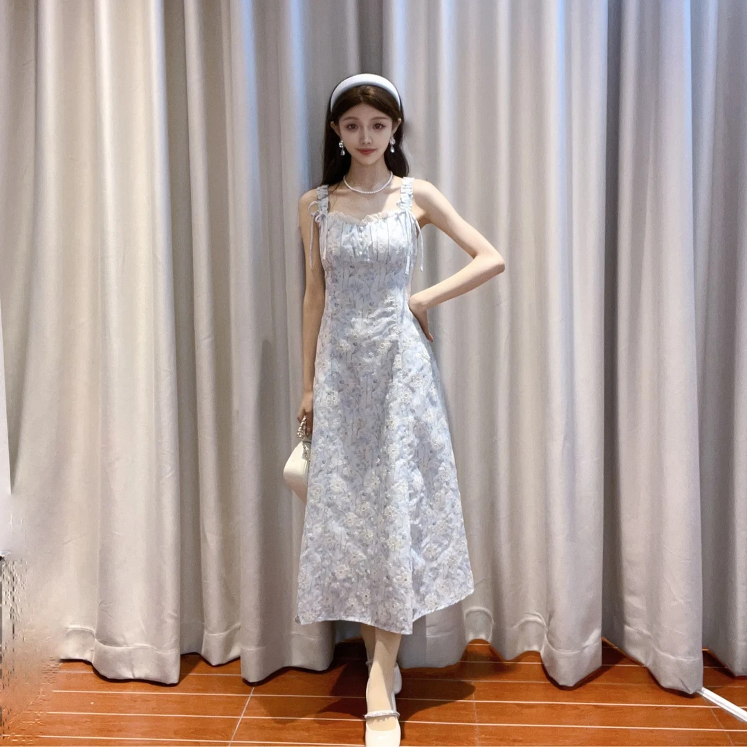 IEF/爱依服2025夏季新款温柔气质花色度假少女风时尚显瘦吊带长裙