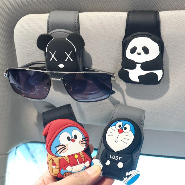 车载熊猫眼镜夹汽车遮阳板收纳神器多功能卡通蓝猫太阳镜卡片夹子