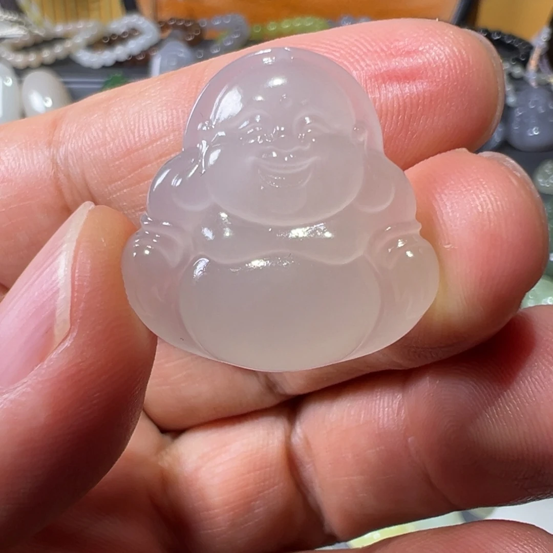 颈饰未镶嵌和田玉（白玉）
